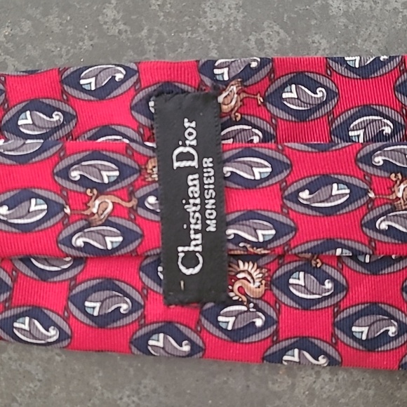 VINTAGE CHRISTIAN DIOR SILK NECK TIES 2 - Picture 5 of 6